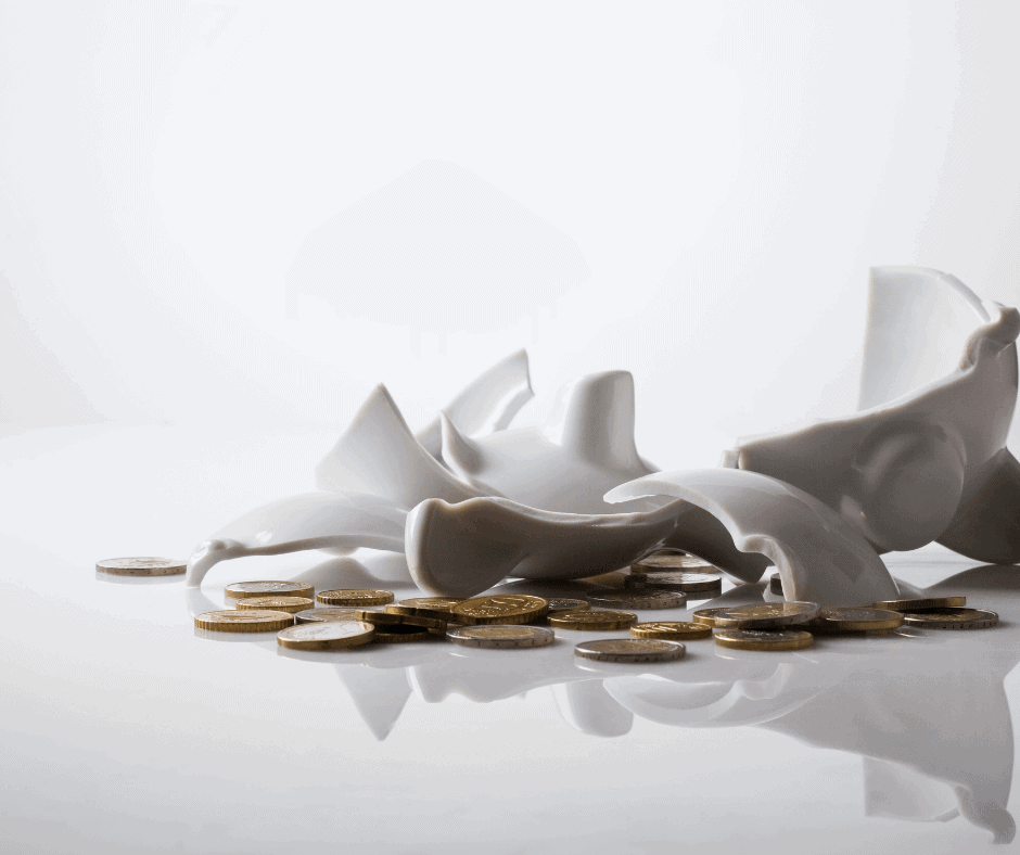 Mortgage Rate Predictions 2023 UK: An image of a smashed piggy bank.